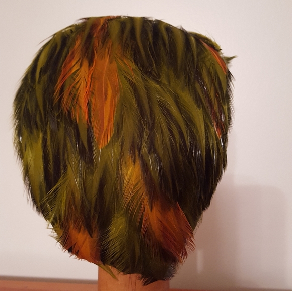 Green and yellow feather fascinator - Picture 3 of 4